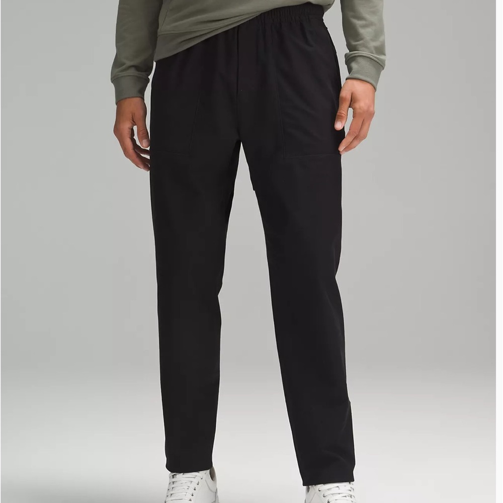 NEW with tags- Lululemon classic ulitech pants in black